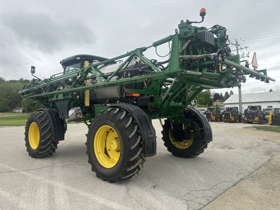 Image of John Deere R4038 equipment image 4