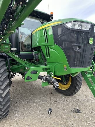 Image of John Deere R4045 equipment image 3