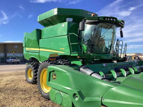 2019 John Deere S760 Equipment Image0