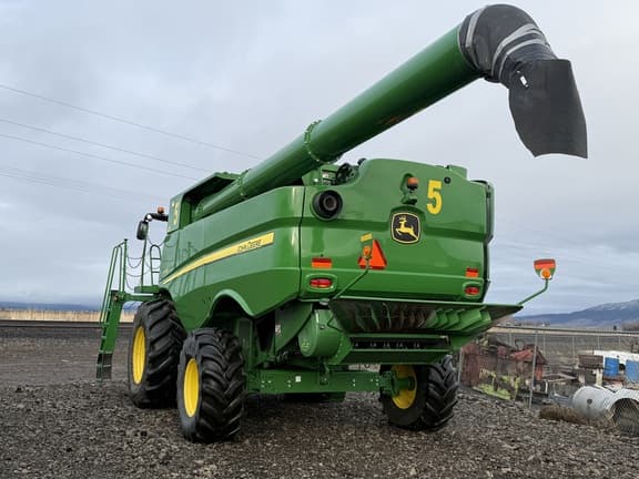 Image of John Deere S770 equipment image 3