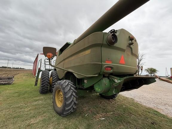 Image of John Deere S770 equipment image 2