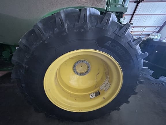 Image of John Deere S770 equipment image 4