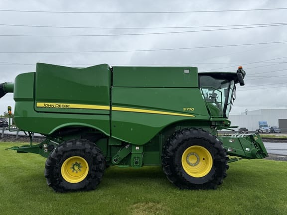 2019 John Deere S770 Equipment Image0