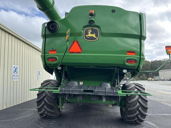 Image of John Deere S770 equipment image 4