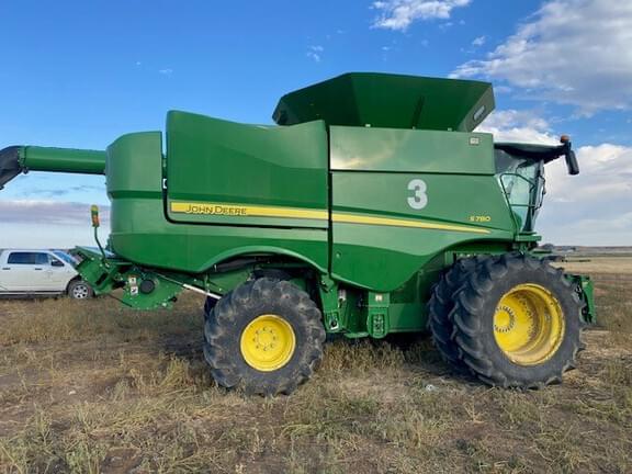 Image of John Deere S780 equipment image 3