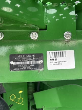 Image of John Deere S780 equipment image 2