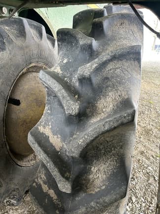 Image of John Deere S780 equipment image 1