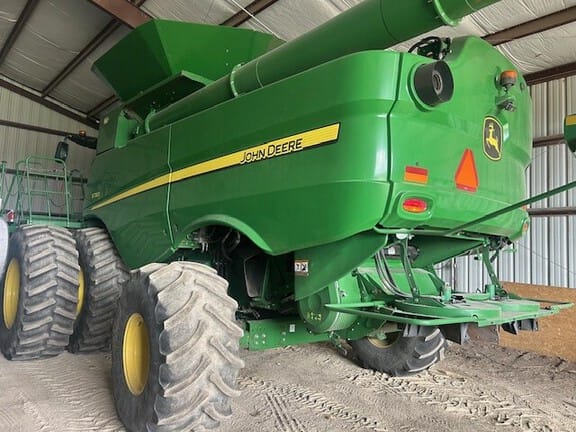 2019 John Deere S780 Equipment Image0