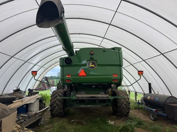 Image of John Deere S780 equipment image 4