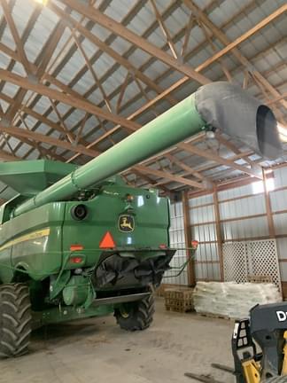 Image of John Deere S780 Primary image