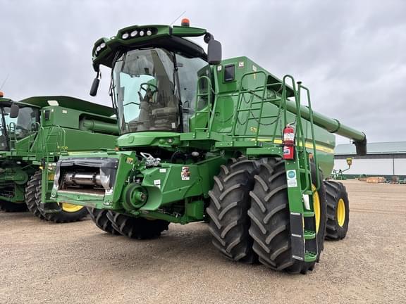 Image of John Deere S790 equipment image 4