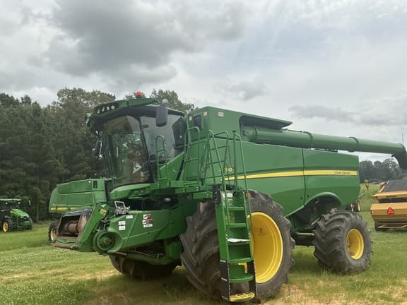Image of John Deere S790 equipment image 2