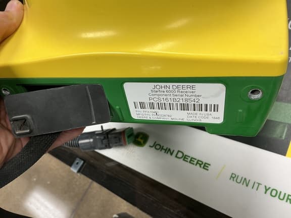 Image of John Deere StarFire 6000 Image 1