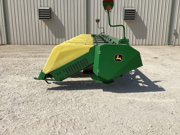 2019 John Deere SH8R Equipment Image0