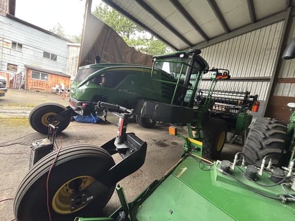 Image of John Deere W170 equipment image 2