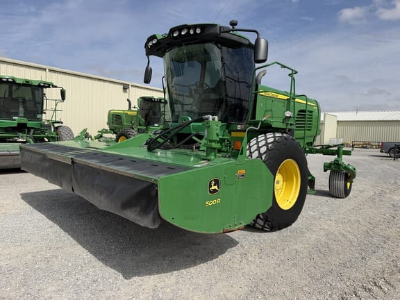 2019 John Deere W235 Equipment Image0