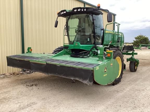 Image of John Deere W235 equipment image 2