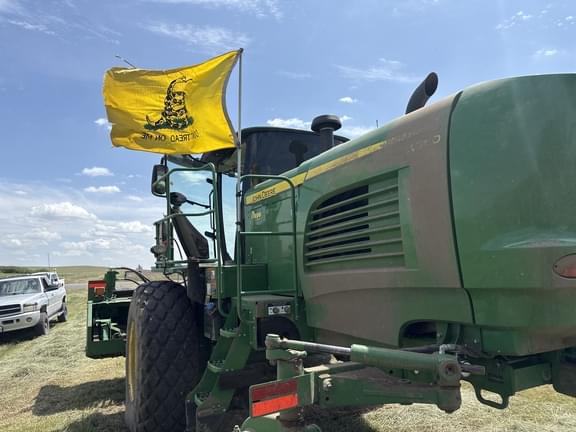 Image of John Deere W260 equipment image 1