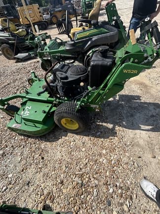 Image of John Deere W52R Primary image