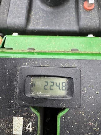 Image of John Deere W61R equipment image 4