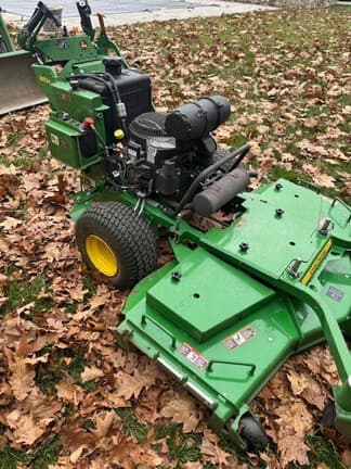 Image of John Deere W61R equipment image 1