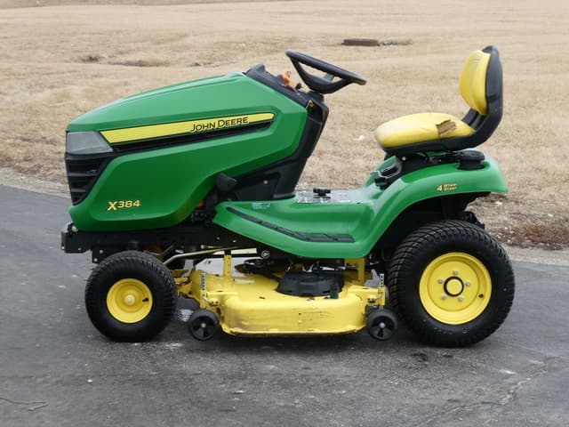 Image of John Deere X384 equipment image 2