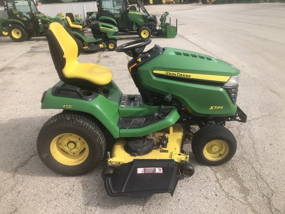 Image of John Deere X584 equipment image 3