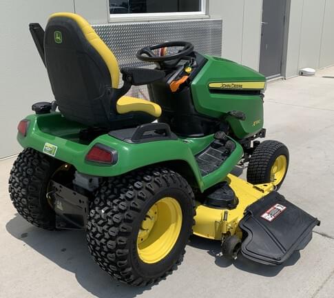 Image of John Deere X590 equipment image 2