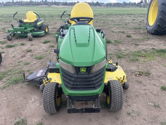 Image of John Deere X590 equipment image 4