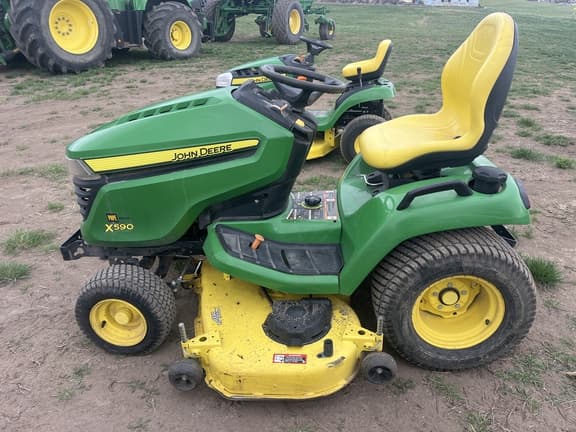 Image of John Deere X590 equipment image 1
