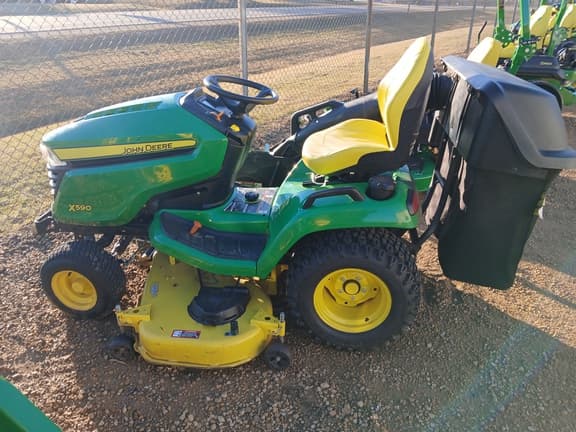 Image of John Deere X590 equipment image 1