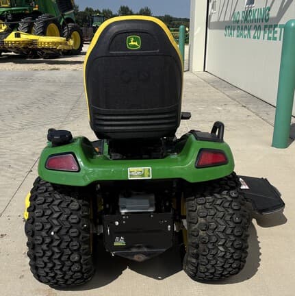 Image of John Deere X590 equipment image 3