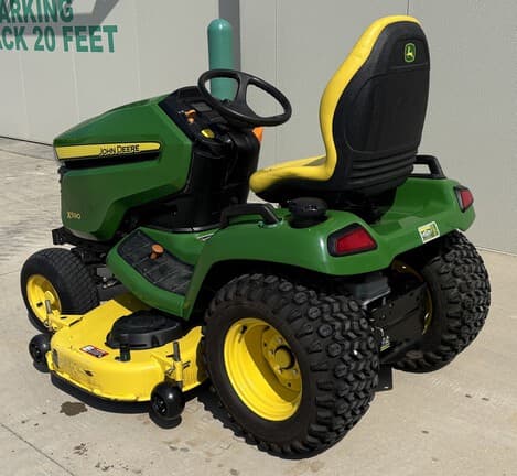 Image of John Deere X590 equipment image 4