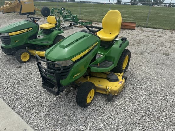 Image of John Deere X590 equipment image 1