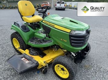 Main image John Deere X738