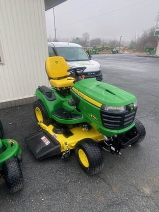 Image of John Deere X750 Image 1