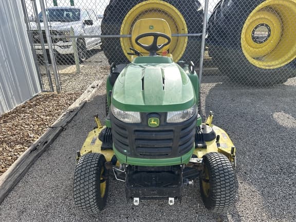 Image of John Deere X754 equipment image 4