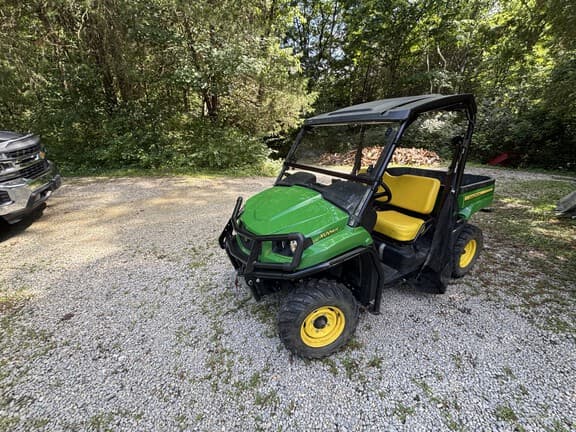 Image of John Deere XUV 560E equipment image 3