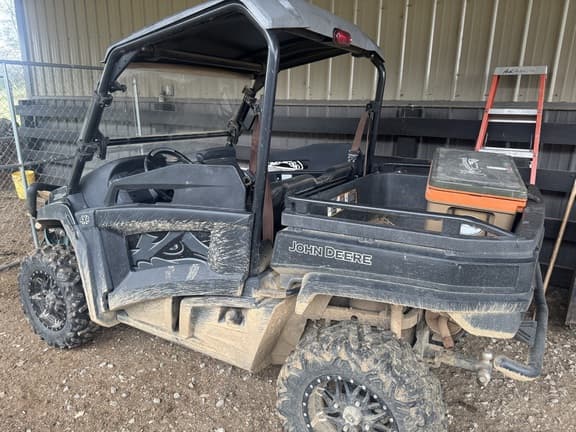 Image of John Deere XUV 590M equipment image 1