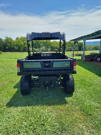 Image of John Deere XUV 825M equipment image 3