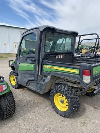 Image of John Deere XUV 835M equipment image 1