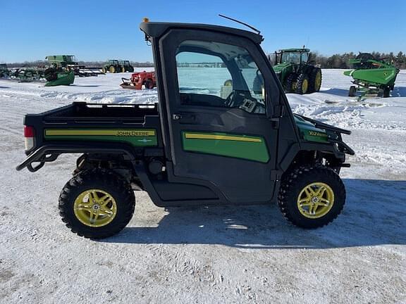 Image of John Deere XUV 835M equipment image 4