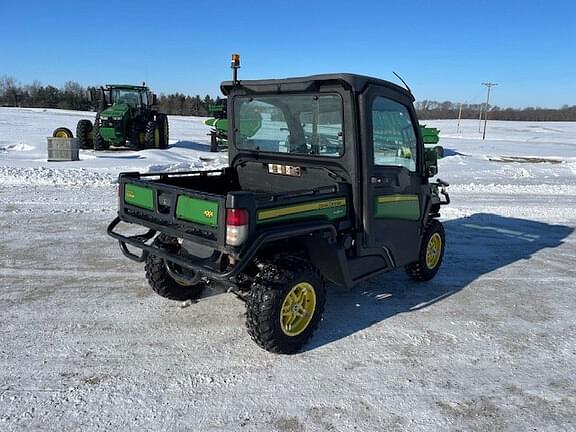 Image of John Deere XUV 835M equipment image 3