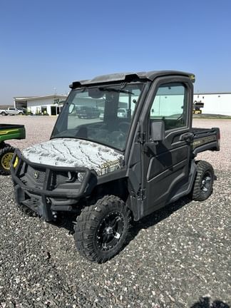 2019 John Deere XUV 835M Equipment Image0