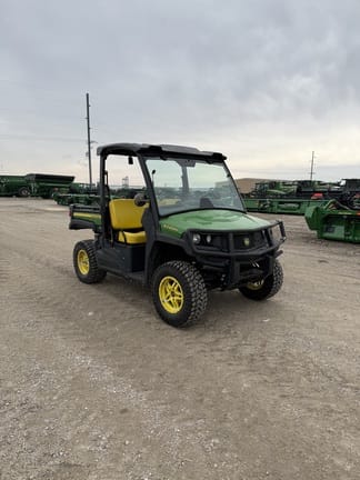 2019 John Deere XUV 835M Equipment Image0