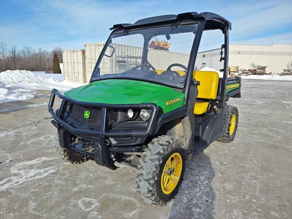 Image of John Deere XUV 835M Primary image