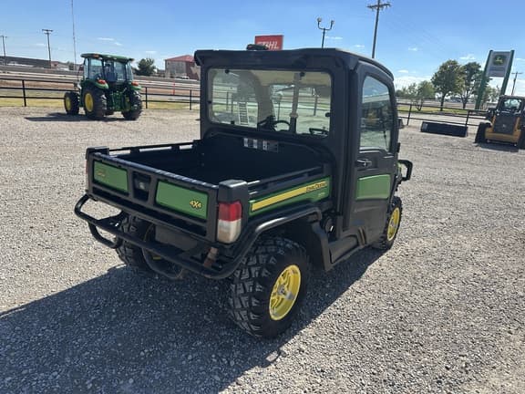 Image of John Deere XUV 835M equipment image 4