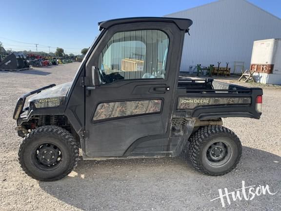 Image of John Deere XUV 835M equipment image 4