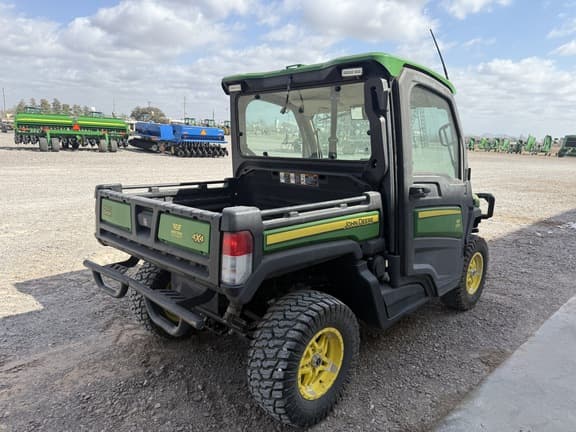 Image of John Deere XUV 835R equipment image 4