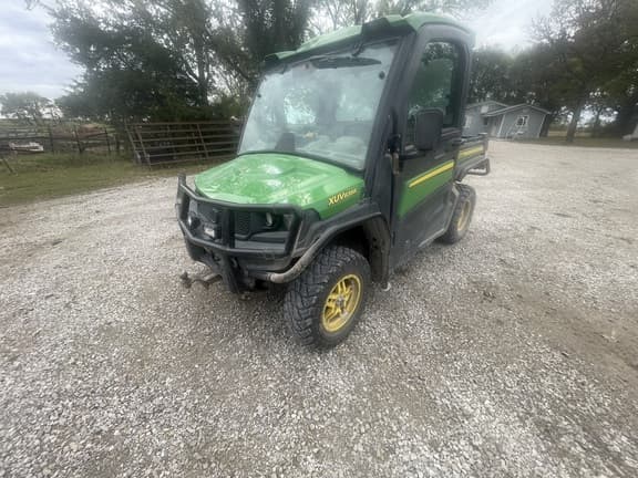 Image of John Deere XUV 835R Primary image